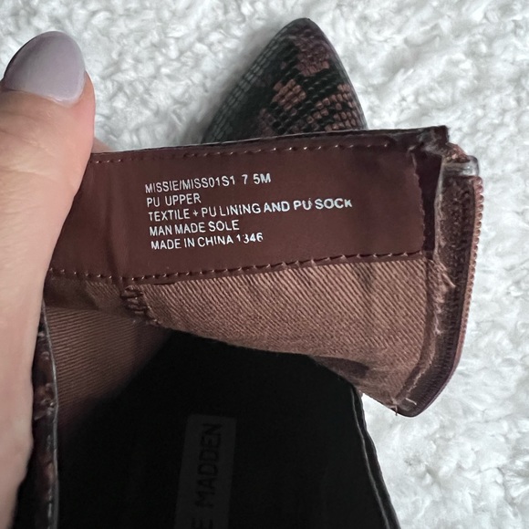 Steve Madden Snakeskin Zipper Booties - Size 7.5 GREAT Condition - Picture 6 of 9